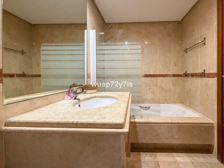 Apartment for Sale in El Rosario, Malaga 19