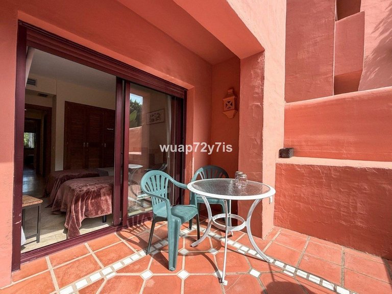 Apartment for Sale in El Rosario, Malaga 24