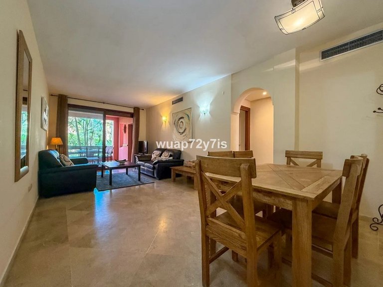 Apartment for Sale in El Rosario, Malaga 6