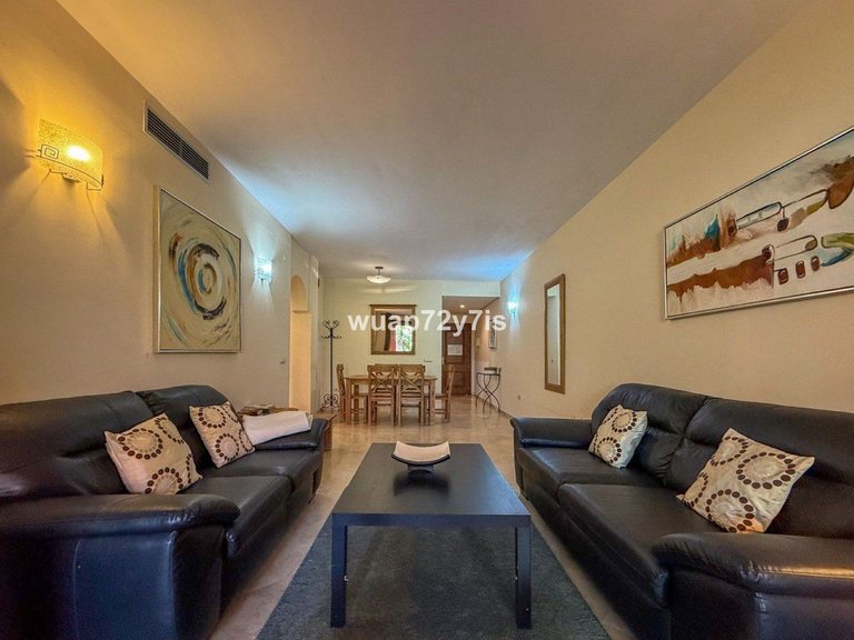 Apartment for Sale in El Rosario, Malaga 7