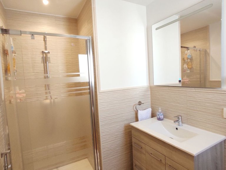 Villa for Sale in Coín, Malaga 30