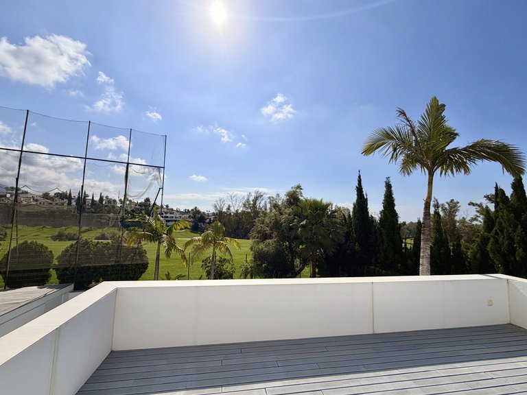 Villa for Sale in Nueva Andalucía, Malaga 20