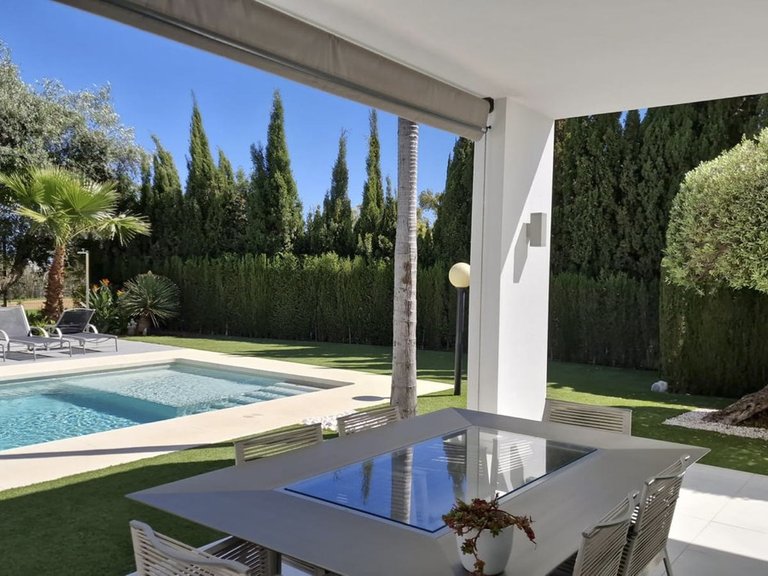 Villa for Sale in Nueva Andalucía, Malaga 29
