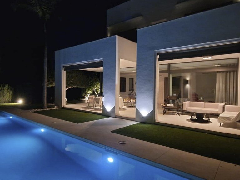 Villa for Sale in Nueva Andalucía, Malaga 46