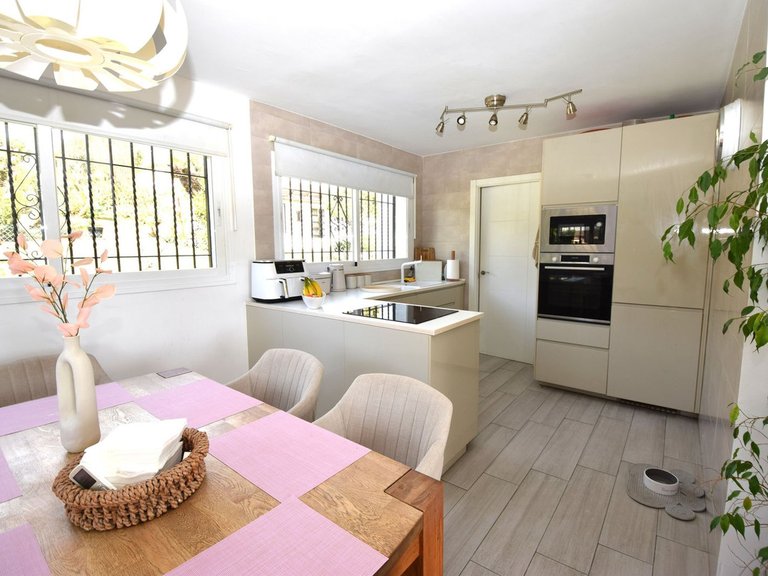 Villa for Sale in La Cala De Mijas, Malaga 12