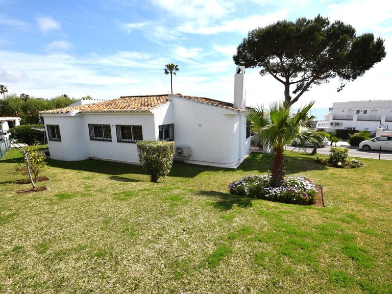 Villa for Sale in La Cala De Mijas, Malaga 2