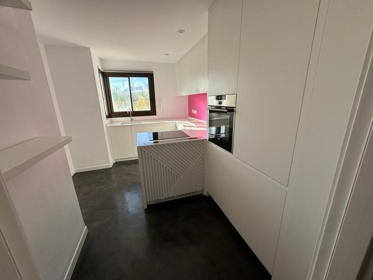 Apartment for Sale in Estepona, Malaga 11