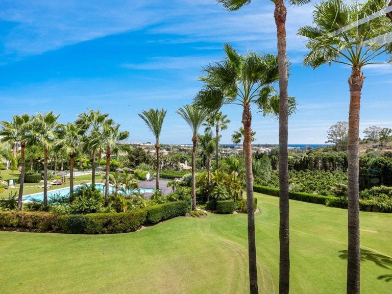 Apartment for Sale in Estepona, Malaga 2