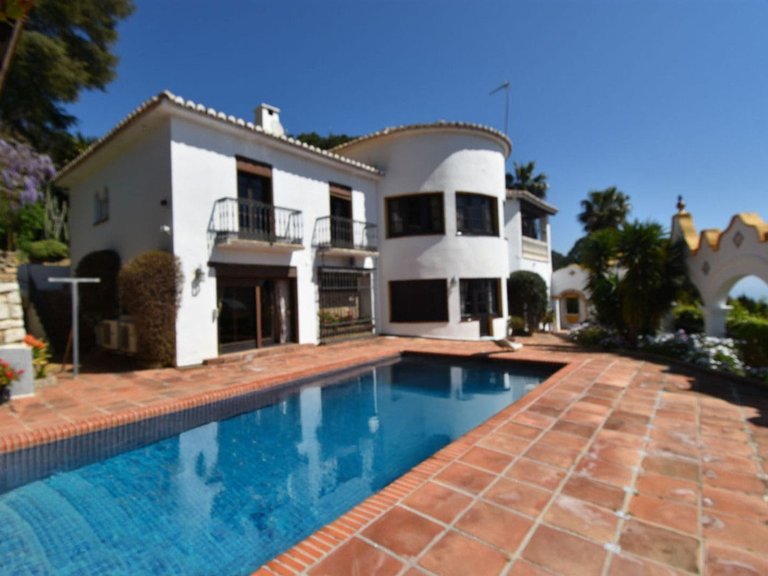 Villa for Sale in Mijas Costa, Malaga 6