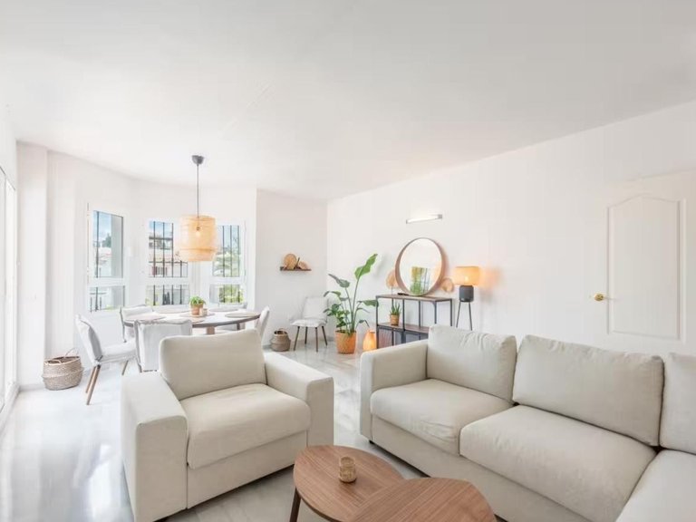 Apartment for Sale in Nueva Andalucía, Malaga 3