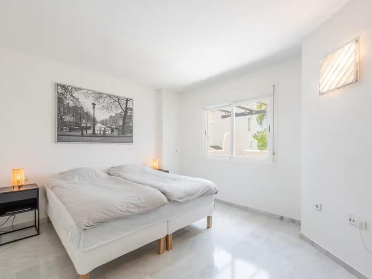 Apartment for Sale in Nueva Andalucía, Malaga 7