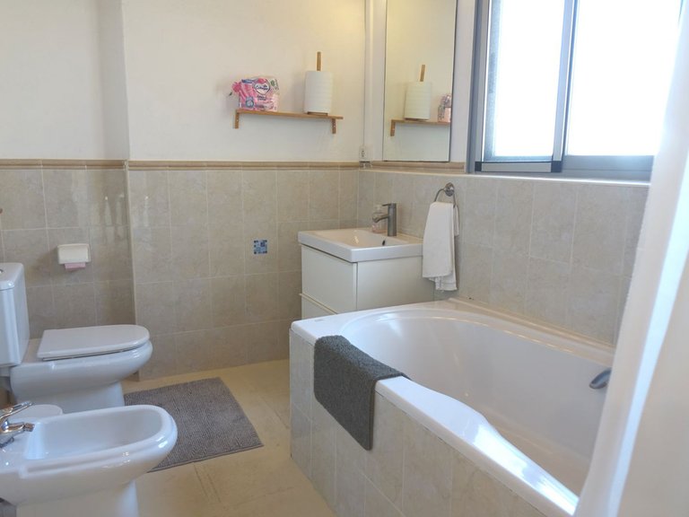 Apartment for Sale in Fuengirola, Malaga 8