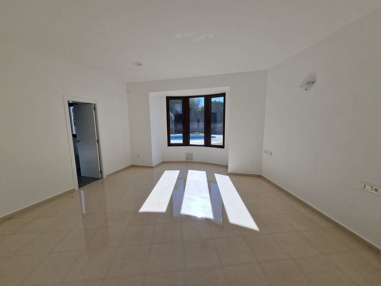 Villa for Sale in Sotogrande Alto, Cadiz 14