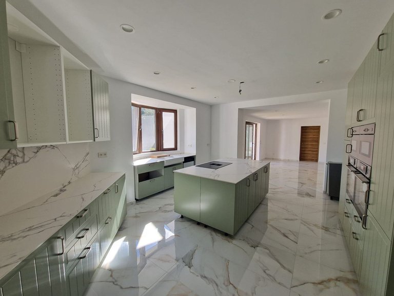 Villa for Sale in Sotogrande Alto, Cadiz 24