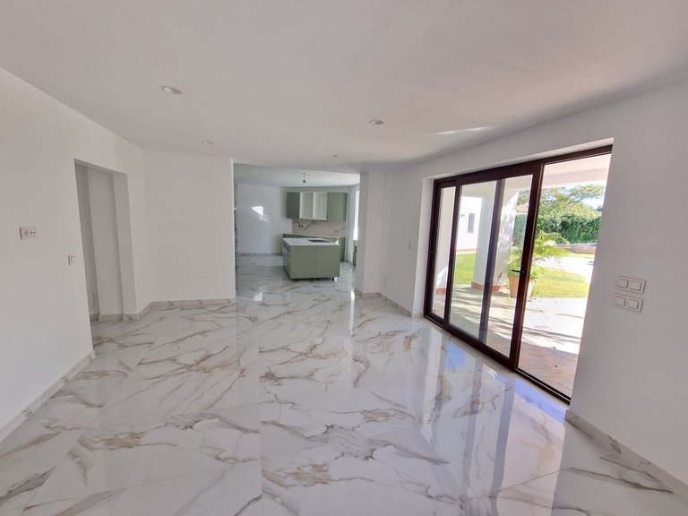 Villa for Sale in Sotogrande Alto, Cadiz 28