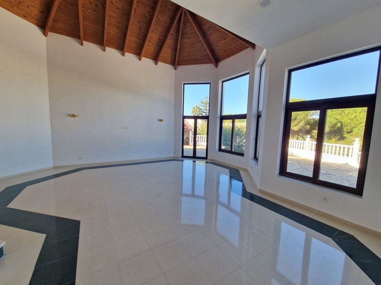 Villa for Sale in Sotogrande Alto, Cadiz 38