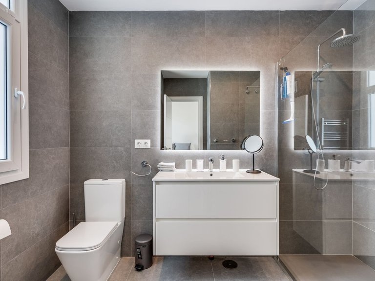 Villa for Sale in Estepona, Malaga 18