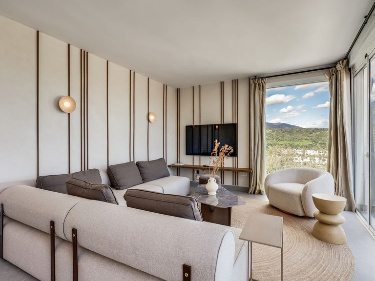 Villa for Sale in Estepona, Malaga 5
