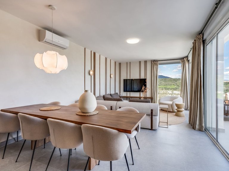 Villa for Sale in Estepona, Malaga 6
