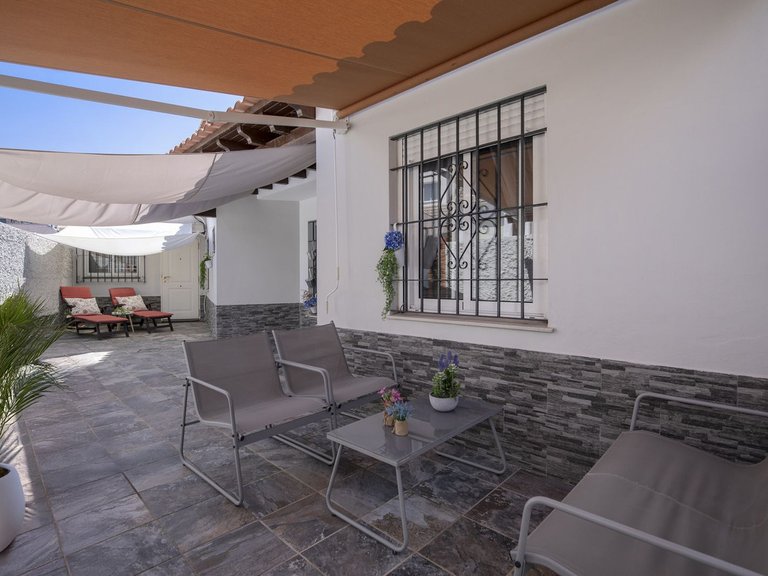 Villa for Sale in Fuengirola, Malaga 2