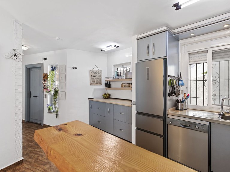 Villa for Sale in Fuengirola, Malaga 31
