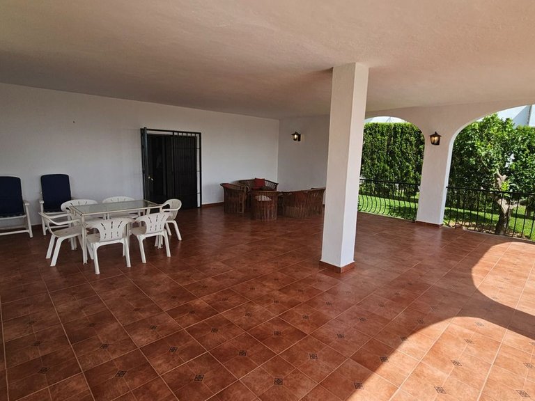 Villa for Sale in Mijas Costa, Malaga 33