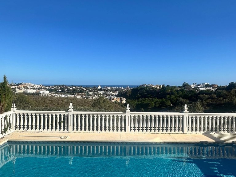 Villa for Sale in Mijas Costa, Malaga 42