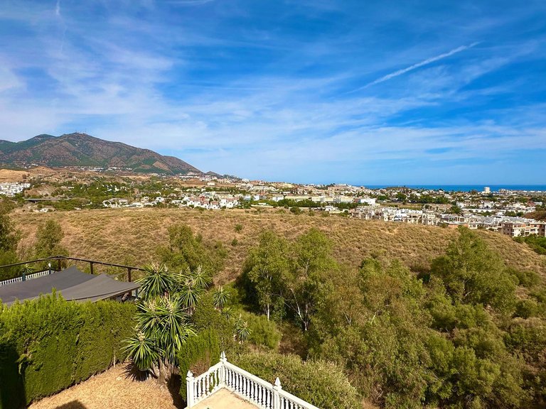 Villa for Sale in Mijas Costa, Malaga 44