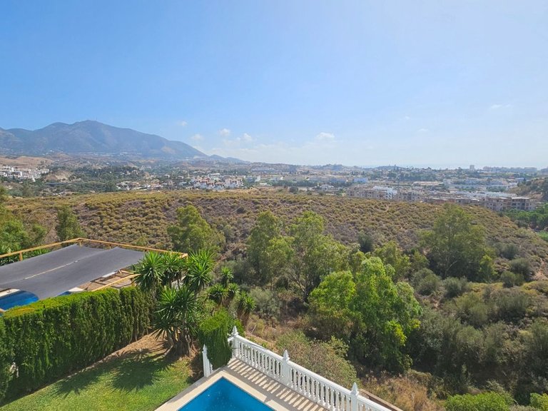 Villa for Sale in Mijas Costa, Malaga 45