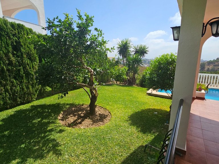 Villa for Sale in Mijas Costa, Malaga 47