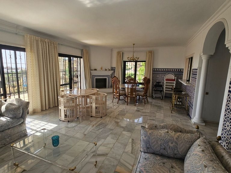 Villa for Sale in Mijas Costa, Malaga 6