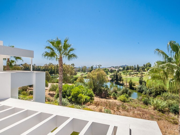 Apartment for Sale in Benahavís, Malaga 15