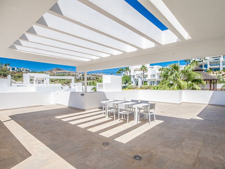 Apartment for Sale in Benahavís, Malaga 16