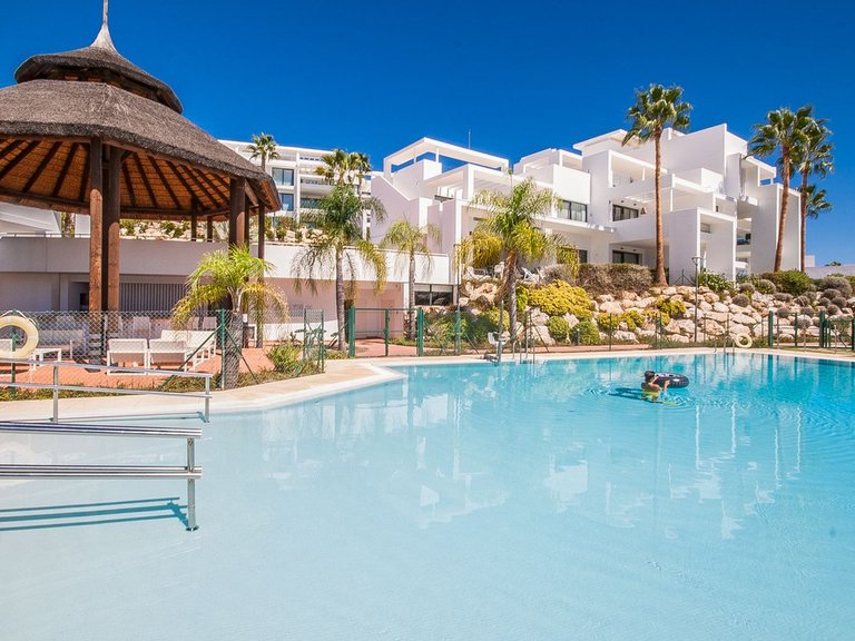 Apartment for Sale in Benahavís, Malaga 19