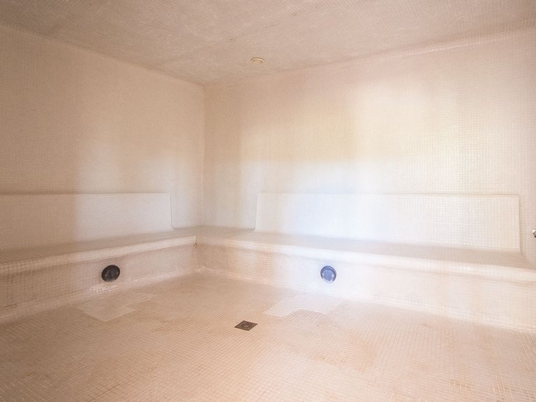 Apartment for Sale in Benahavís, Malaga 21