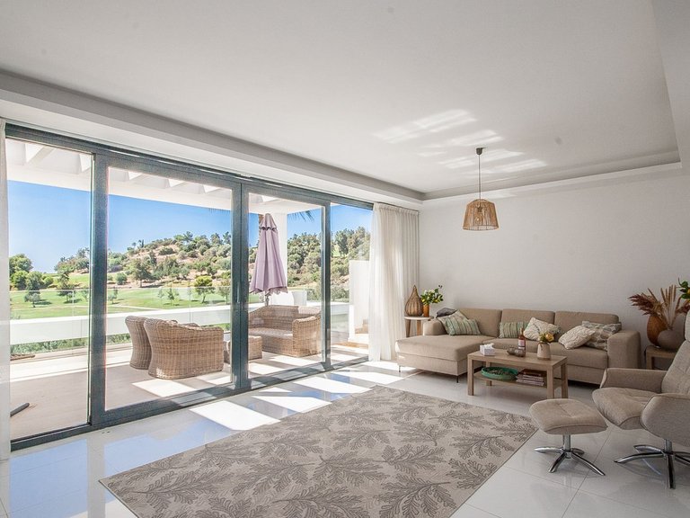 Apartment for Sale in Benahavís, Malaga 3