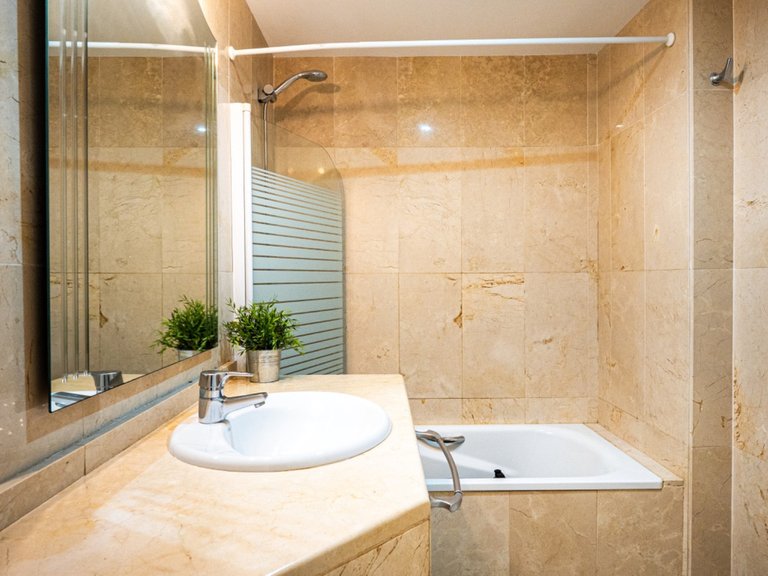 Apartment for Sale in Marbella, Malaga 10