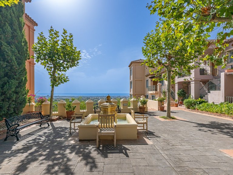 Apartment for Sale in Monte Halcones, Malaga 48