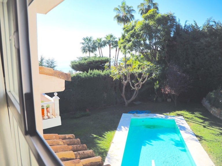 Villa for Sale in Inland La Capellania, Malaga 18