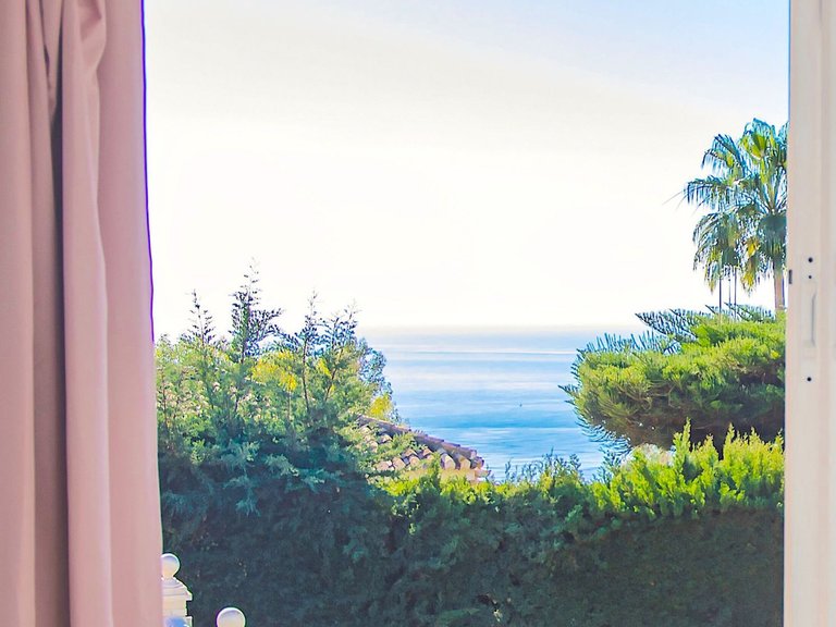 Villa for Sale in Inland La Capellania, Malaga 19