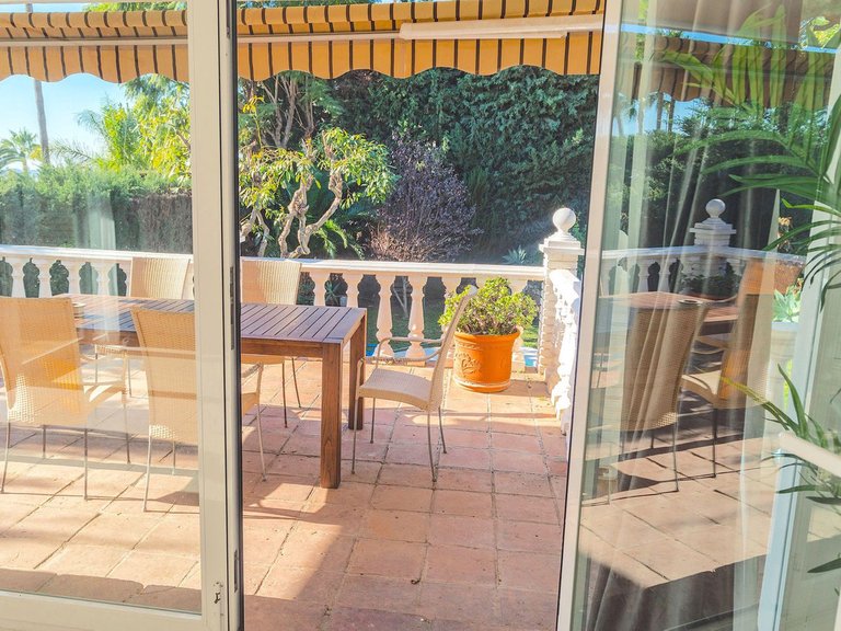 Villa for Sale in Inland La Capellania, Malaga 22