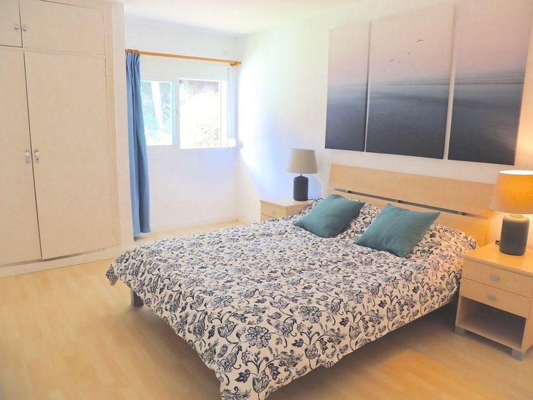 Villa for Sale in Inland La Capellania, Malaga 37