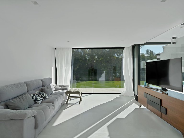 Villa for Sale in La Quinta, Malaga 23