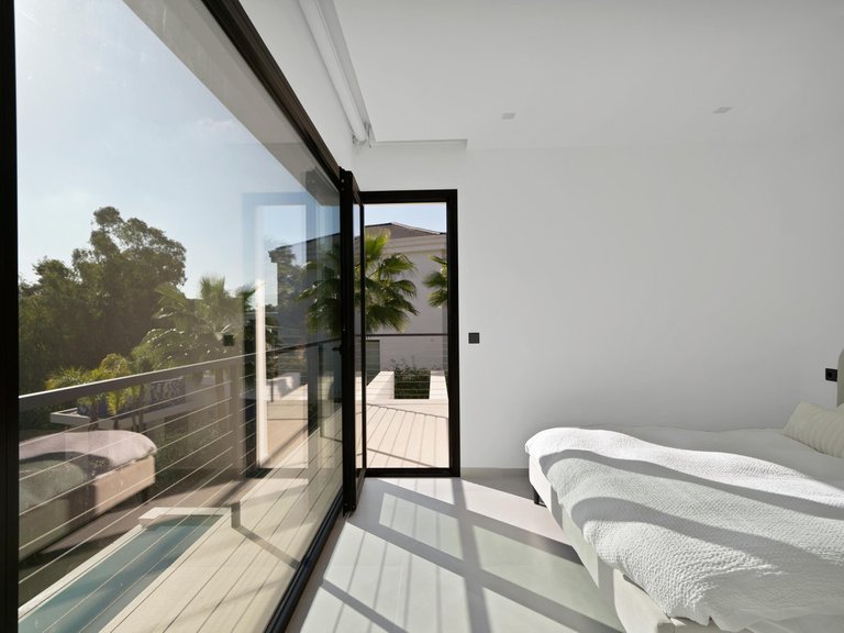 Villa for Sale in La Quinta, Malaga 24