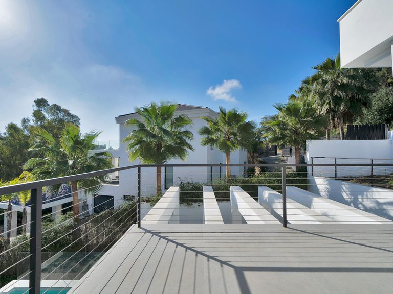 Villa for Sale in La Quinta, Malaga 29