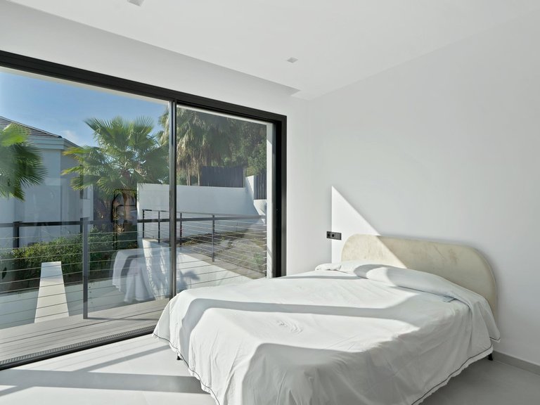 Villa for Sale in La Quinta, Malaga 31