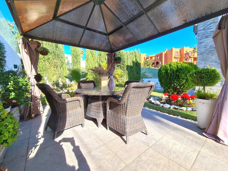Villa for Sale in Estepona, Malaga 2