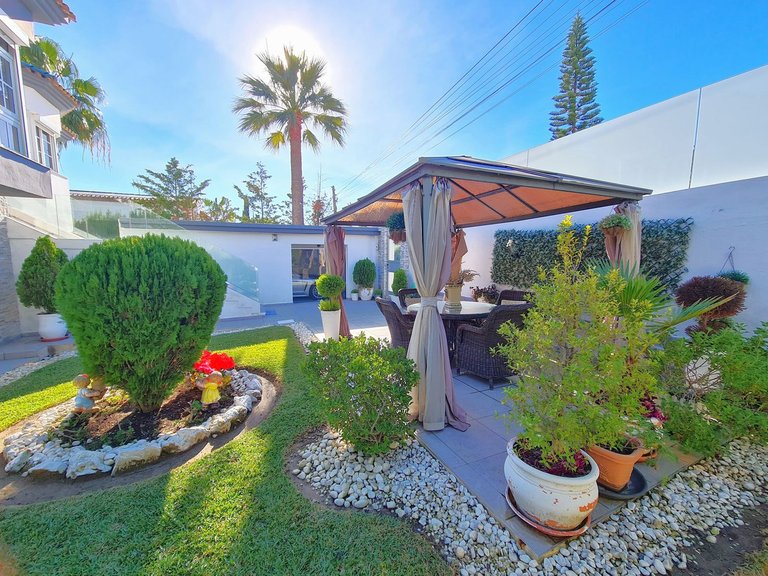 Villa for Sale in Estepona, Malaga 3