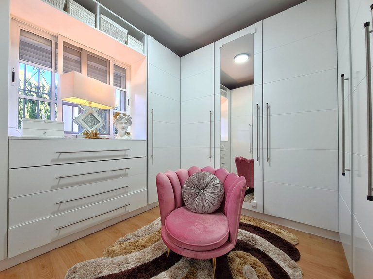 Villa for Sale in Estepona, Malaga 6