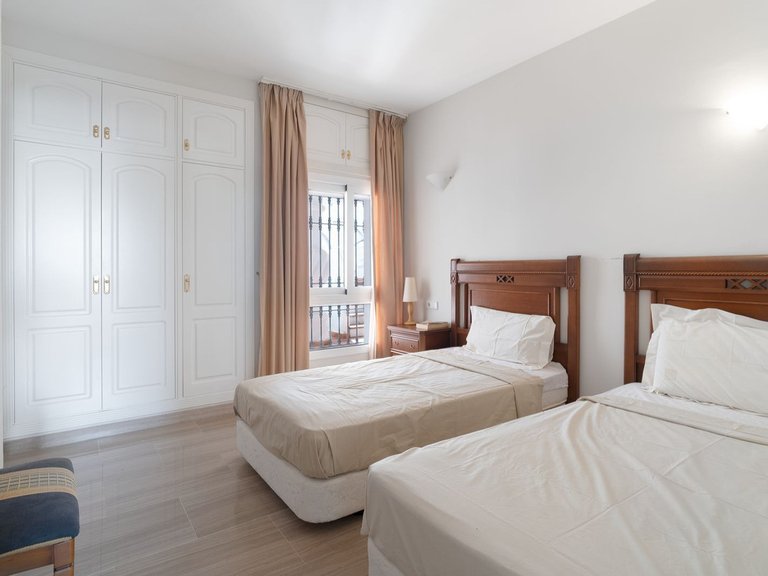 Apartment for Sale in Costa del Sol, Benalmadena Costa, Malaga 17